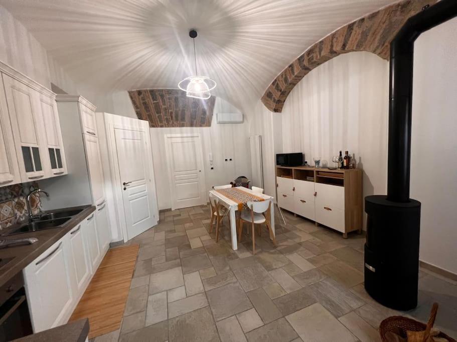 A Casa Di Ty Lägenhet Caserta Exteriör bild