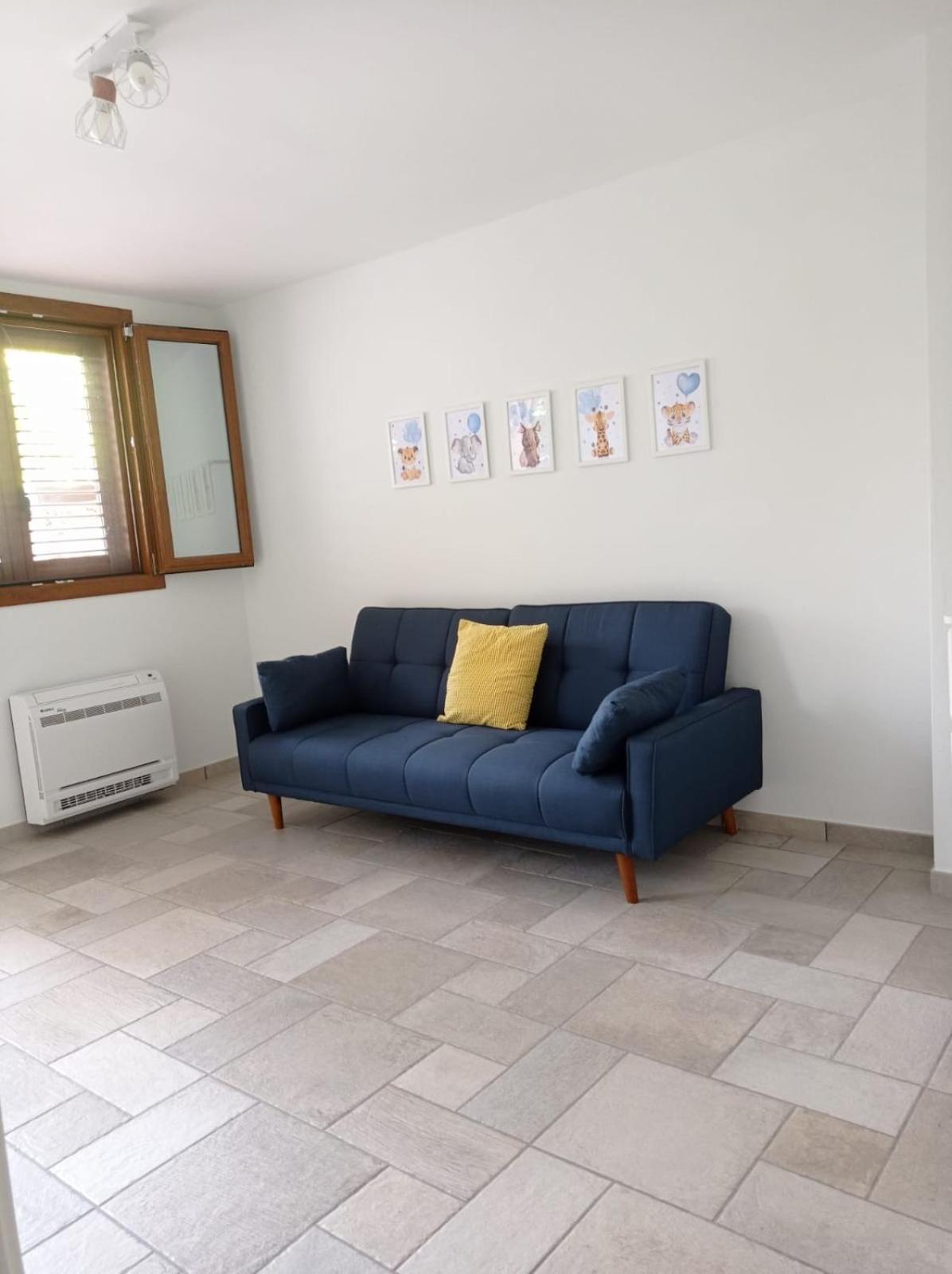 A Casa Di Ty Lägenhet Caserta Exteriör bild